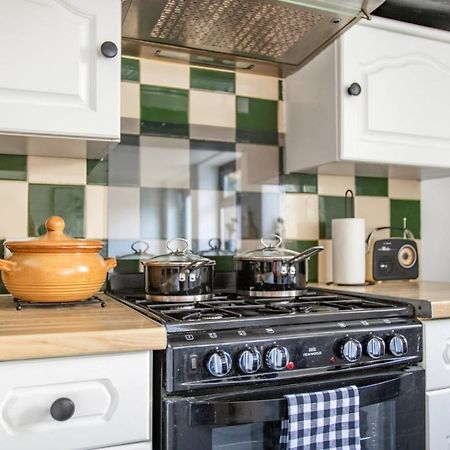 Stunning Character 2Bed Cottage In St Albans Wifi Экстерьер фото
