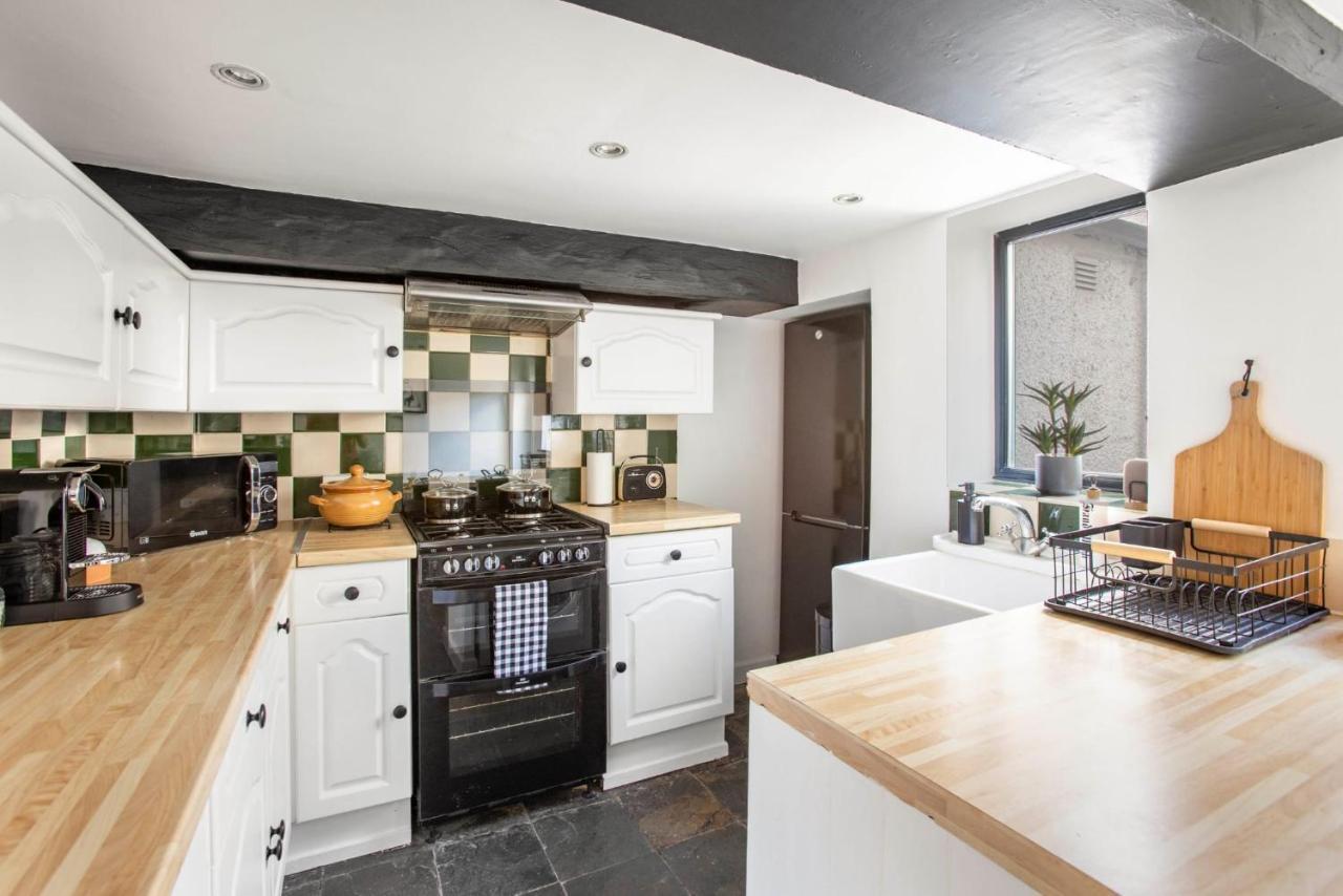 Stunning Character 2Bed Cottage In St Albans Wifi Экстерьер фото