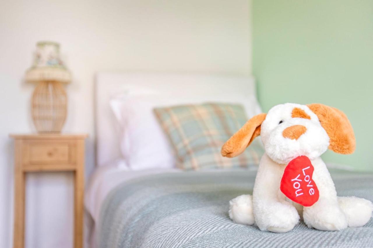 Stunning Character 2Bed Cottage In St Albans Wifi Экстерьер фото